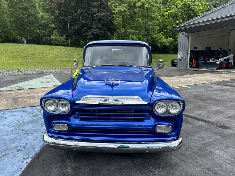 1959 Chevrolet Task Force - Image 11 of 31