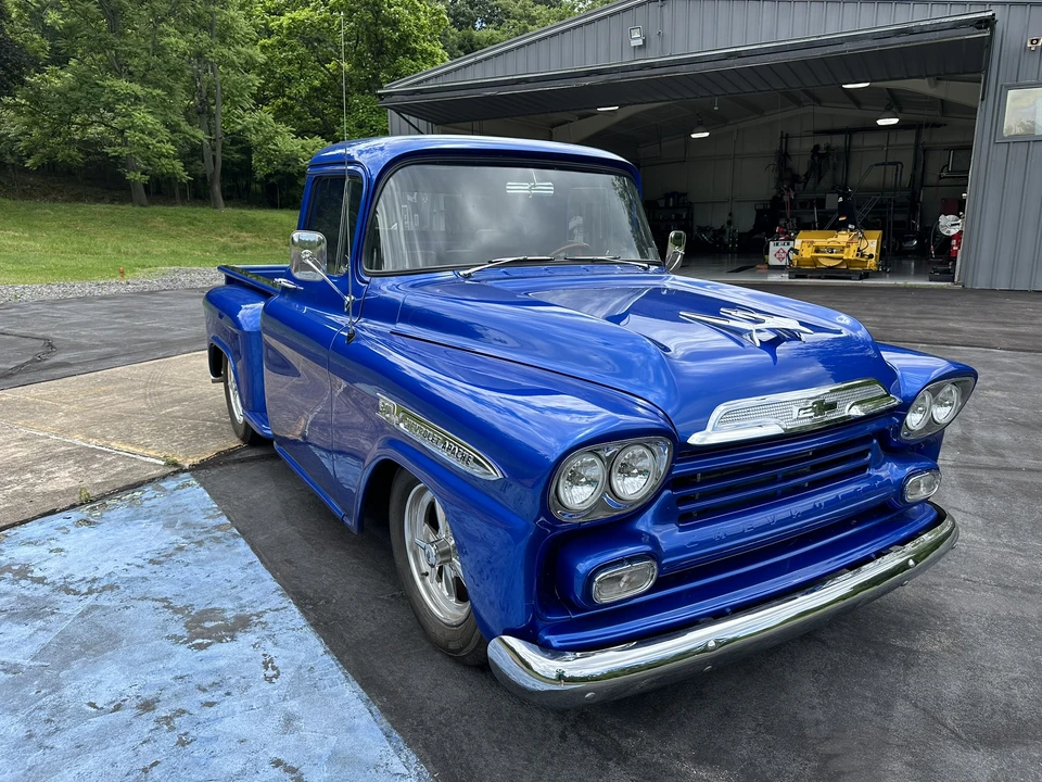 1959 Chevrolet Task Force - Image 13 of 31