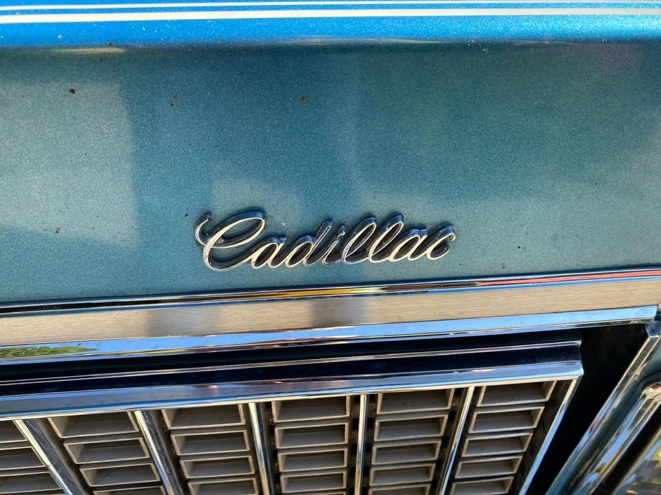 1976 Cadillac Eldorado 9th Gen - Image 13 of 31