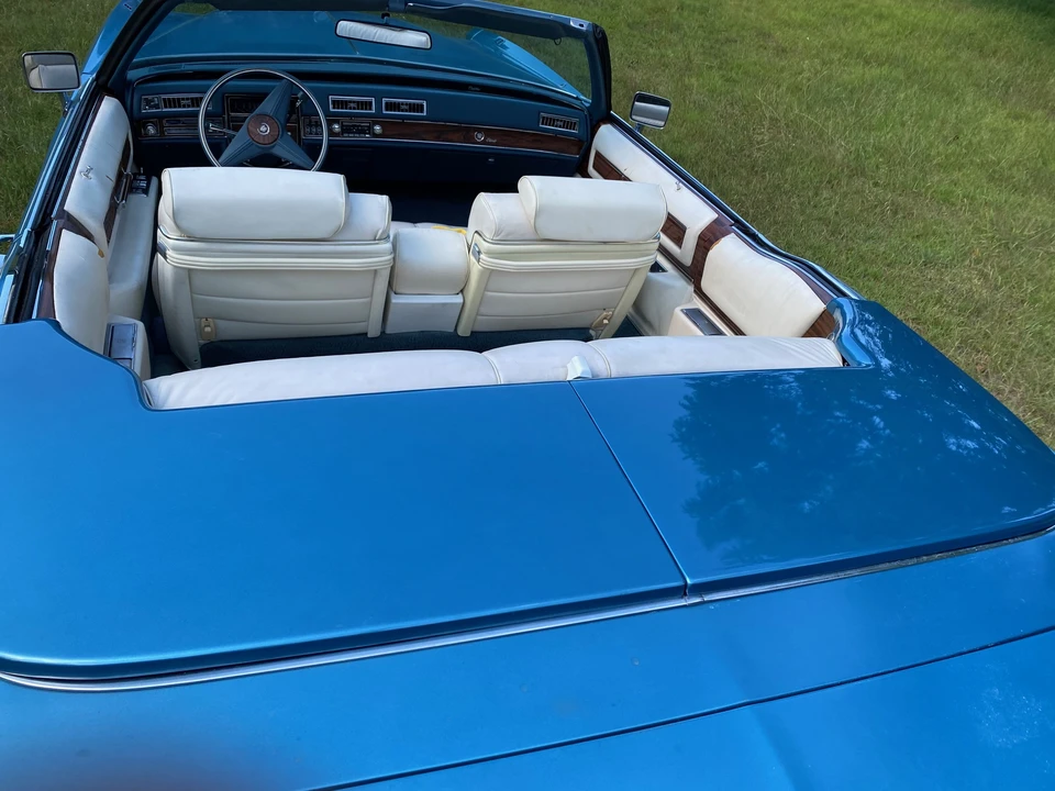 1976 Cadillac Eldorado 9th Gen - Image 16 of 31