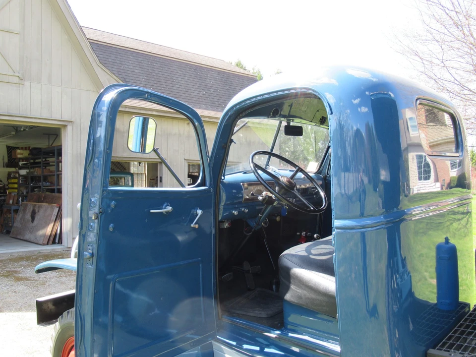 Chevrolet AK Series - Image 12 of 31