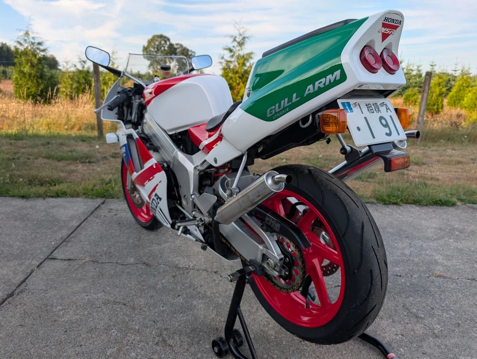1991 Honda NSR - Image 18 of 31