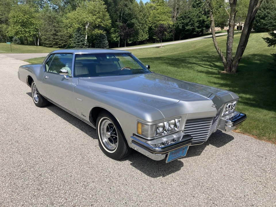 1973 Buick Riviera Boattail 3rd Gen - Image 4 of 31