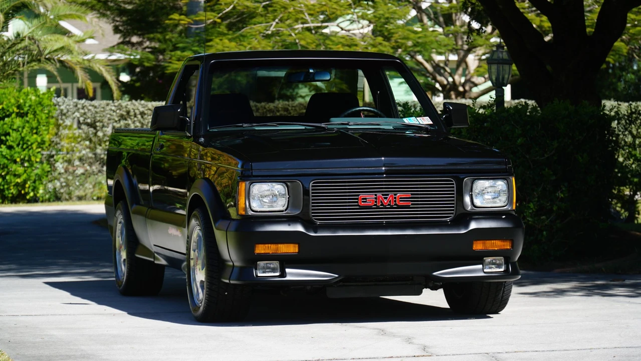 1991 GMC Syclone - Image 5 of 31