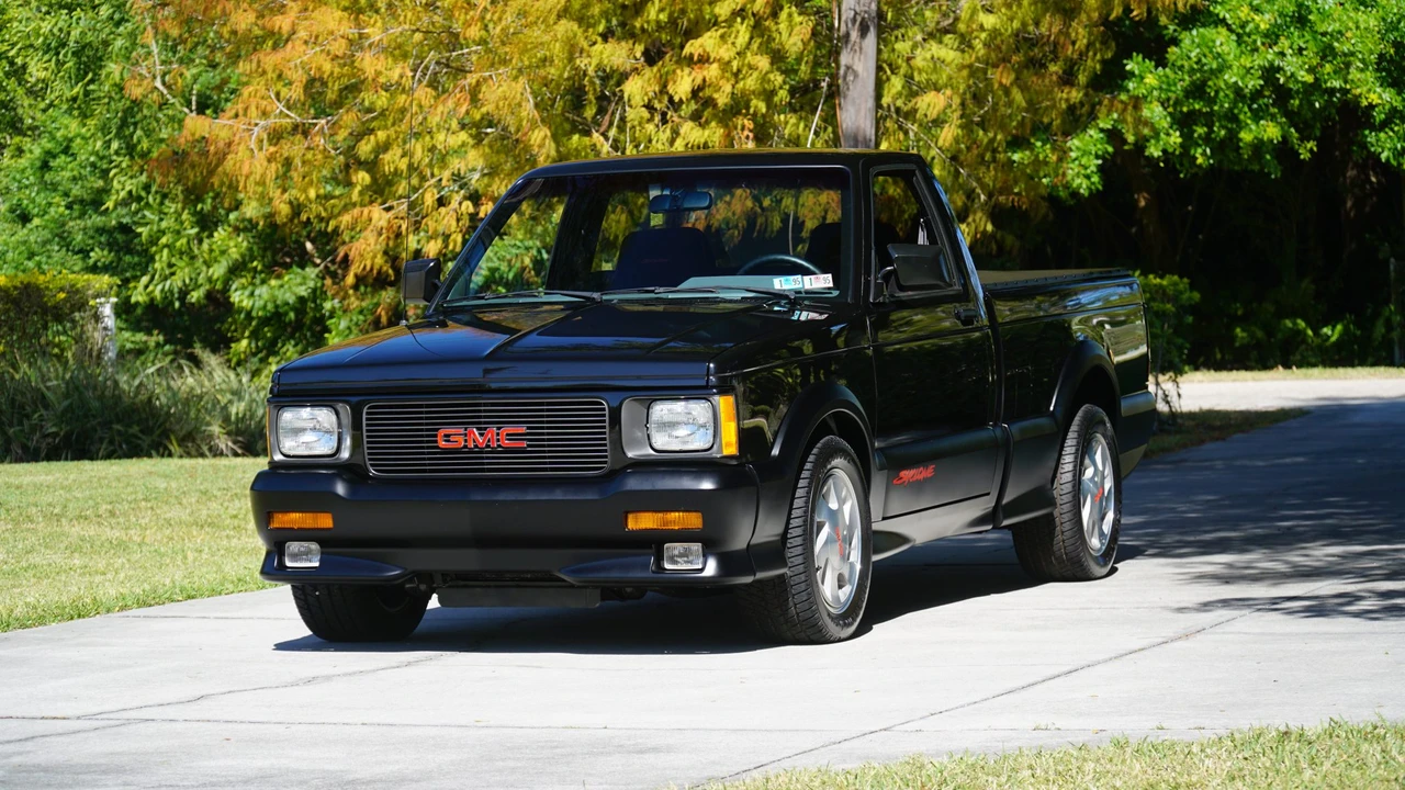 1991 GMC Syclone - Image 3 of 31