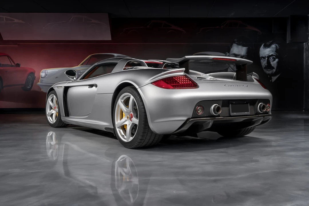 2005 Porsche Carrera GT - Image 4 of 31