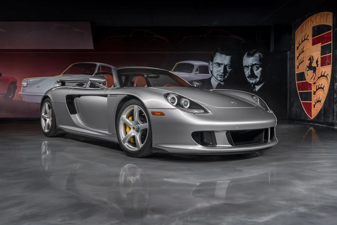 2005 Porsche Carrera GT - Image 8 of 31