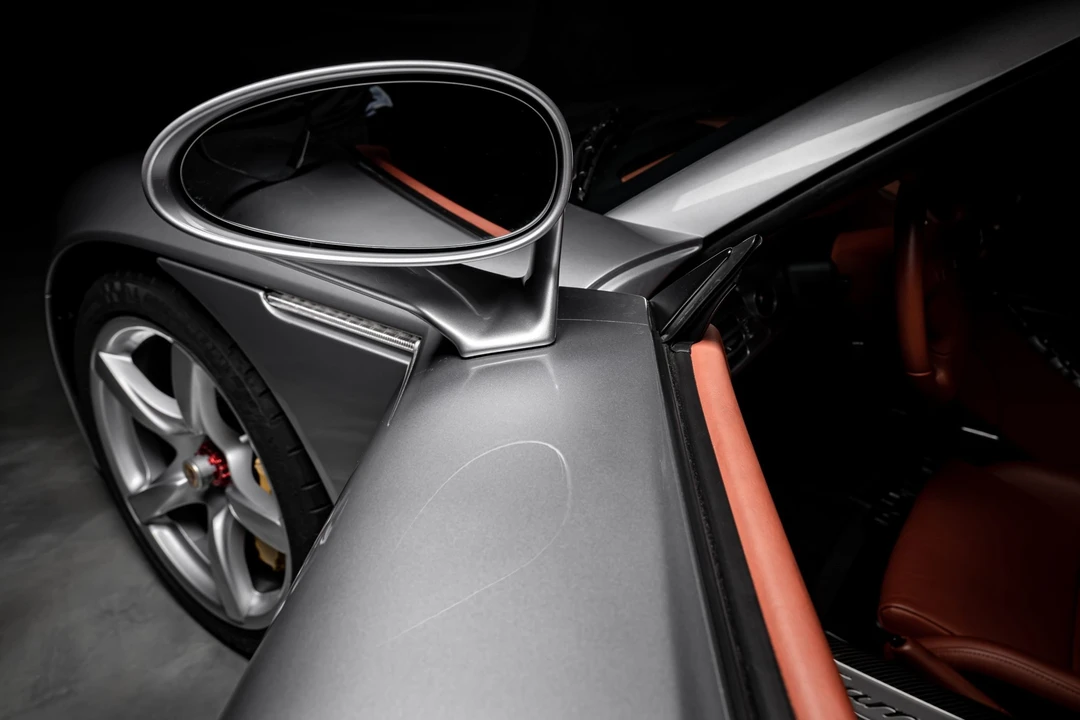 2005 Porsche Carrera GT - Image 17 of 31