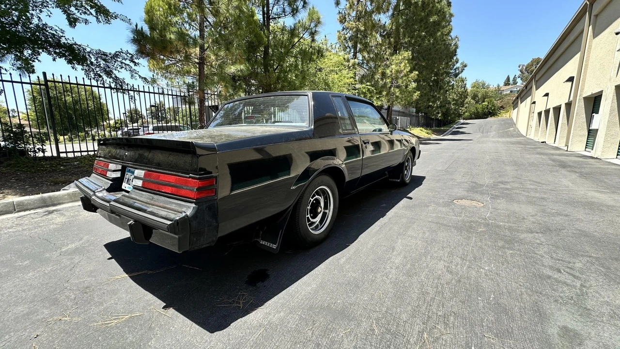 1987 Buick Grand National - Image 14 of 31