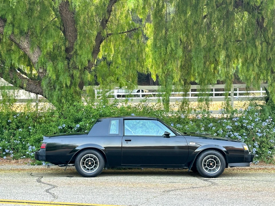 1987 Buick Grand National - Image 5 of 31