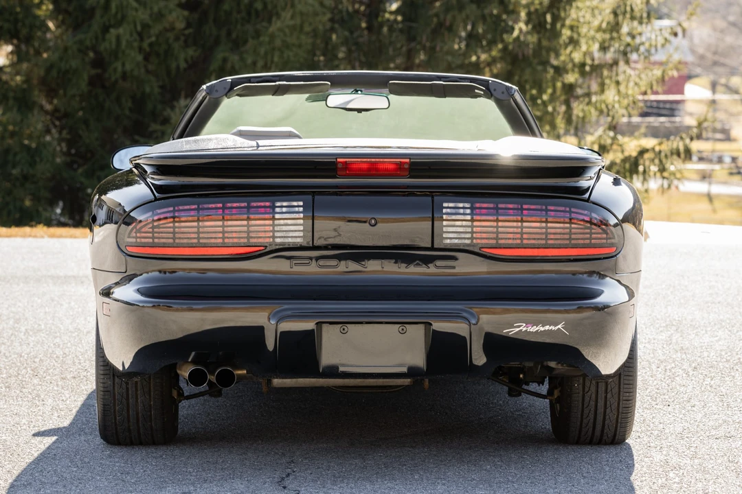 1995 Pontiac Firebird Formula 4th Gen - Image 15 of 31