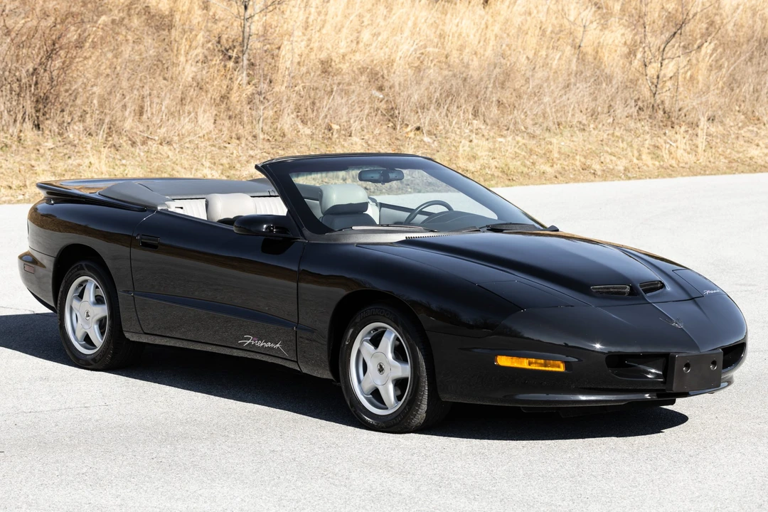 1995 Pontiac Firebird Formula 4th Gen - Image 12 of 31