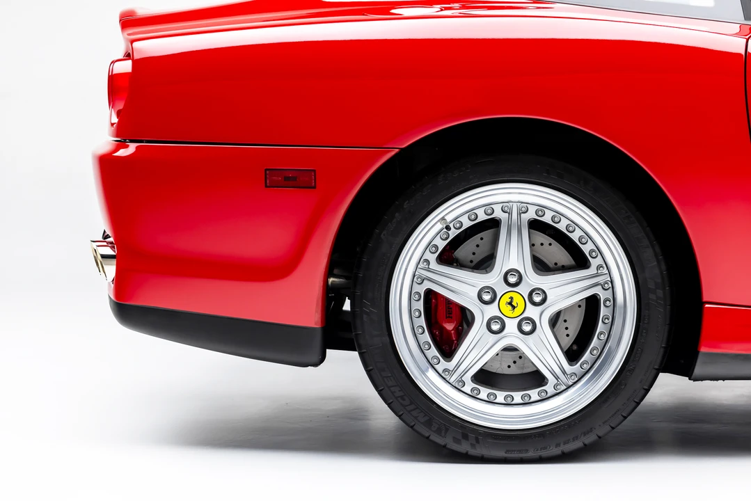 2001 Ferrari 550 Maranello - Image 30 of 31