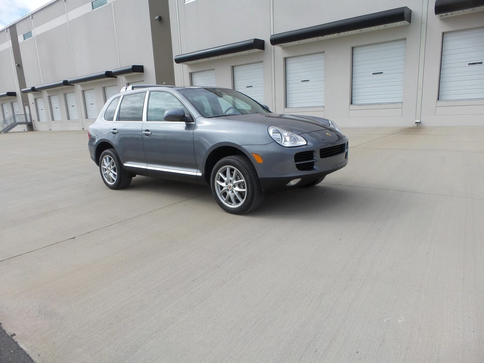 2004 Porsche 955/957 Cayenne S - Image 8 of 31