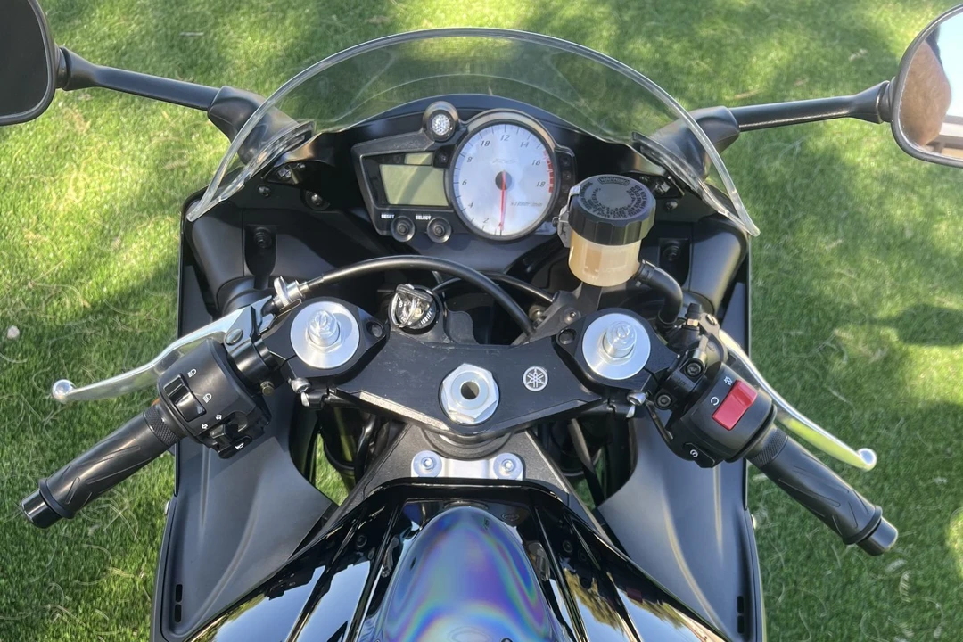 2005 Yamaha YZF - Image 4 of 7