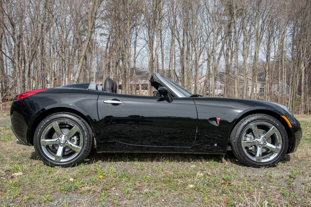 2007 Pontiac Solstice GXP - Image 7 of 31