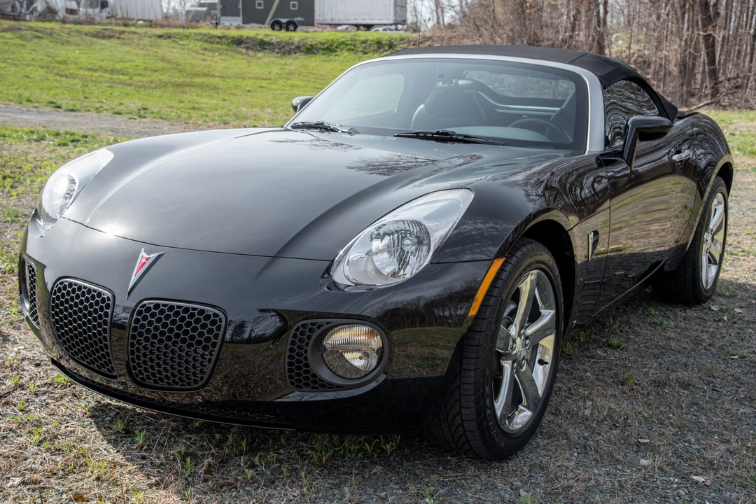 2007 Pontiac Solstice GXP - Image 15 of 31
