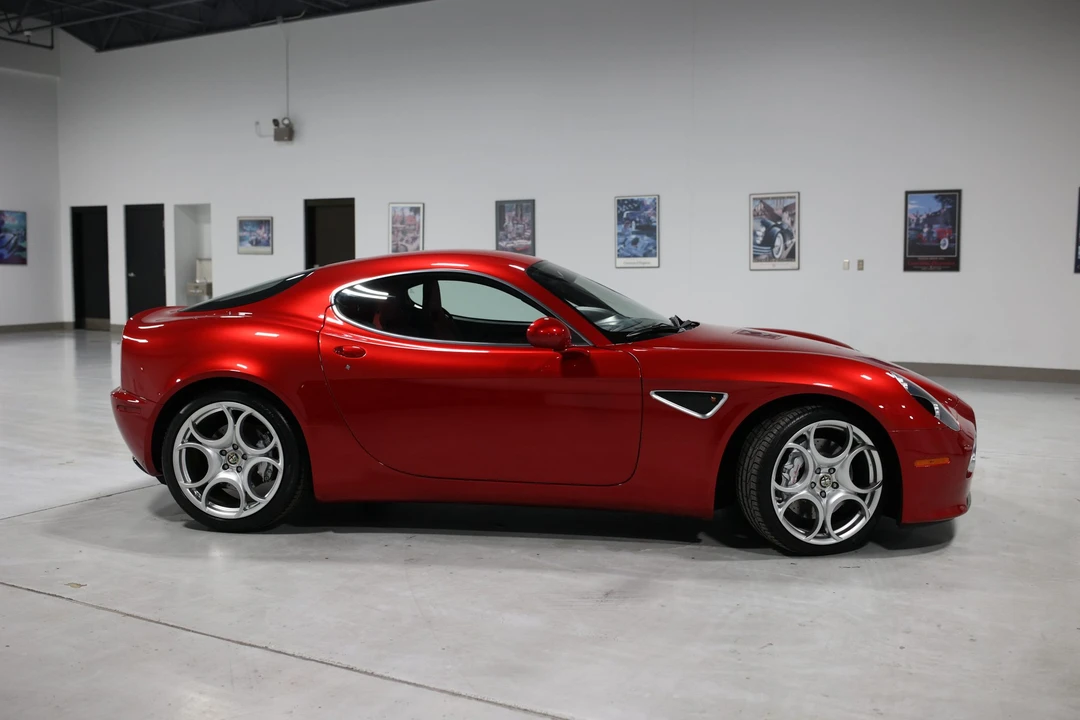 2008 Alfa Romeo 8C Competizione - Image 15 of 31