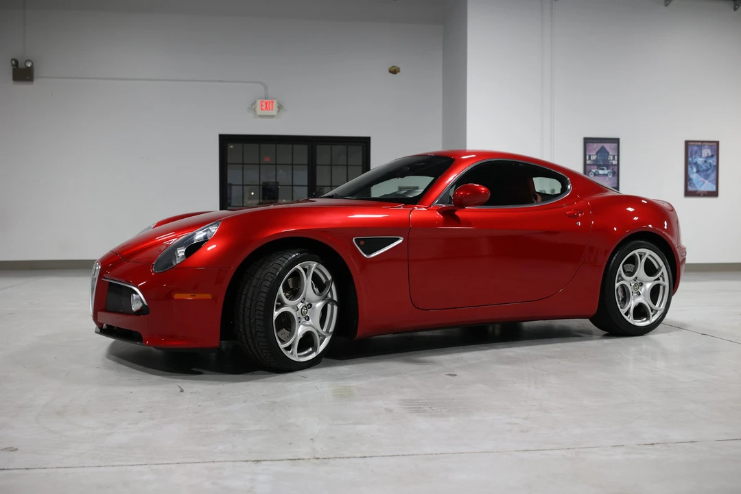 2008 Alfa Romeo 8C Competizione - Image 10 of 31