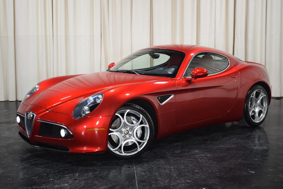 2008 Alfa Romeo 8C Competizione - Image 2 of 31
