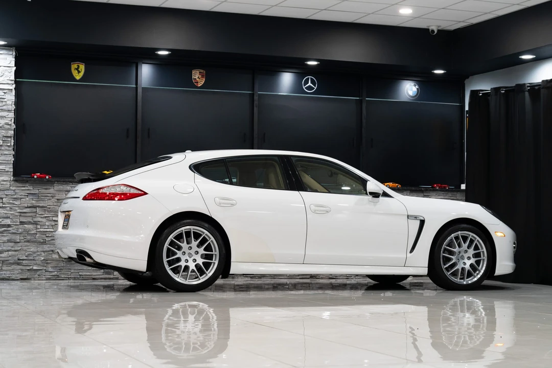 2011 Porsche 970 Panamera - Image 31 of 31