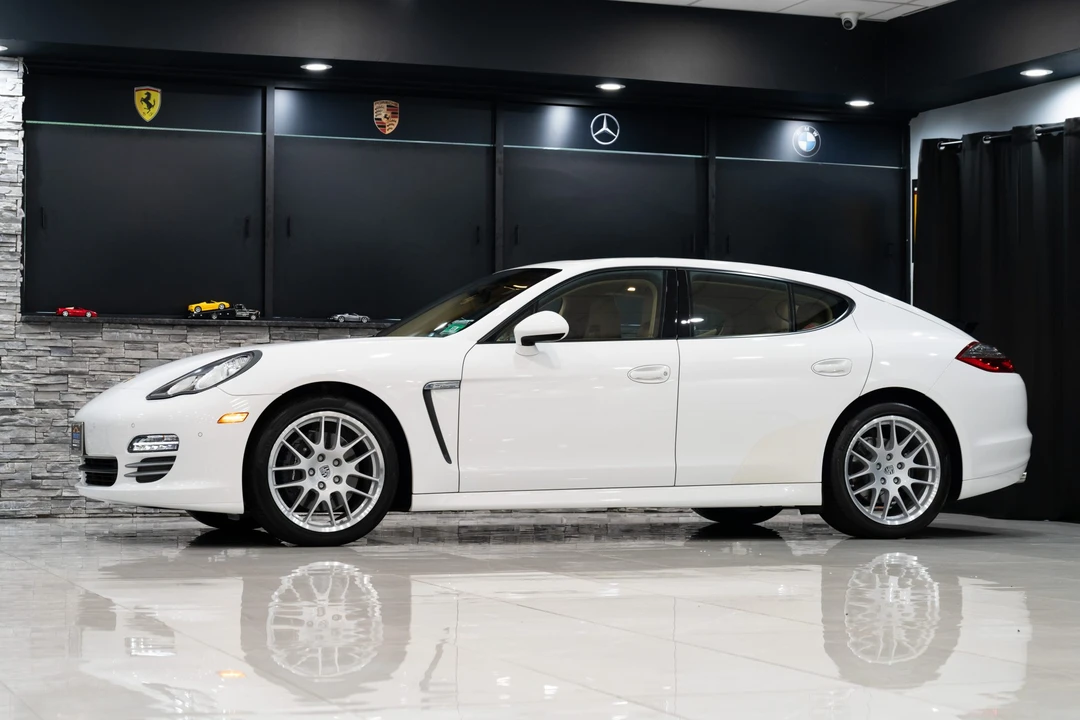 2011 Porsche 970 Panamera - Image 7 of 31