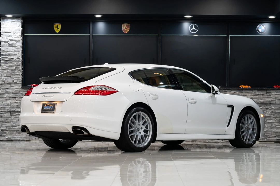 2011 Porsche 970 Panamera - Image 25 of 31