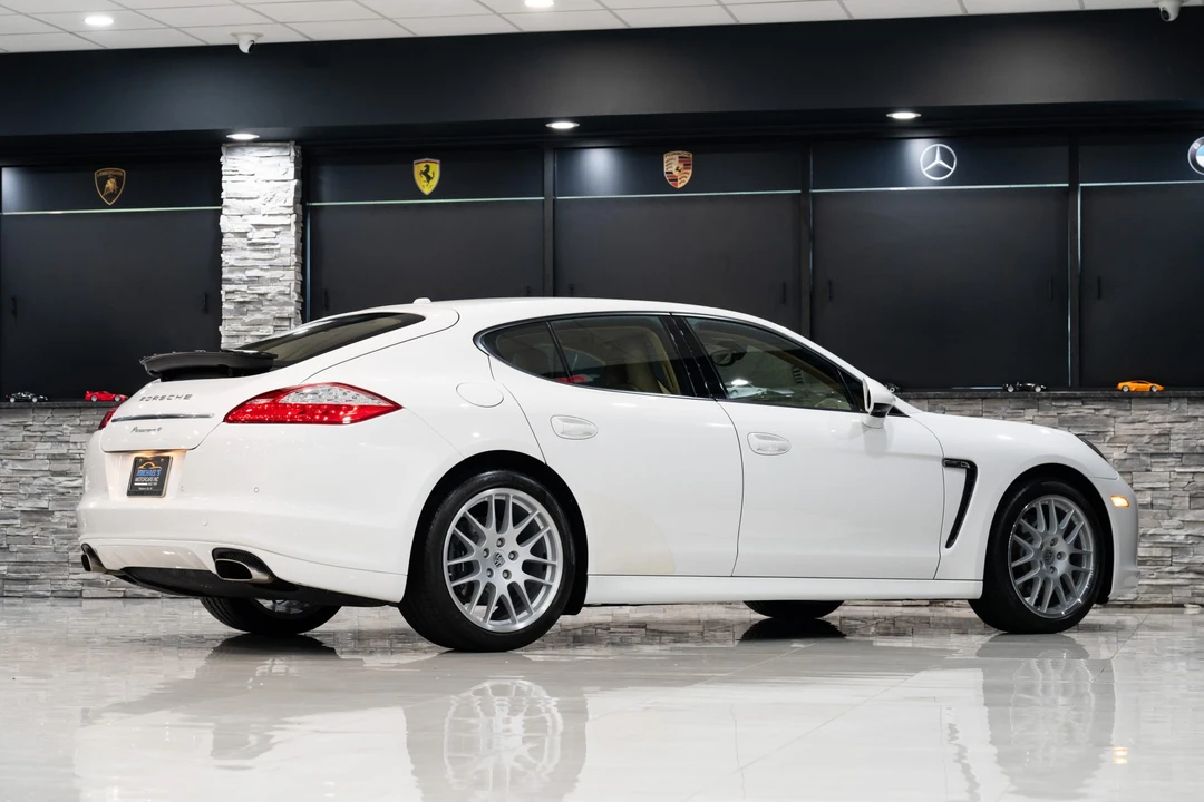 2011 Porsche 970 Panamera - Image 27 of 31