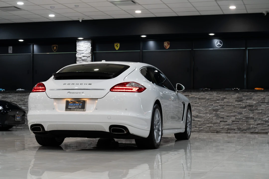 2011 Porsche 970 Panamera - Image 23 of 31