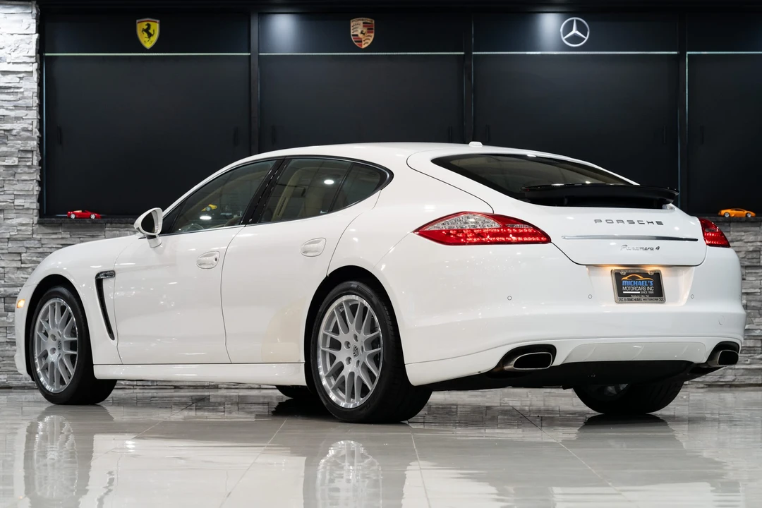 2011 Porsche 970 Panamera - Image 13 of 31