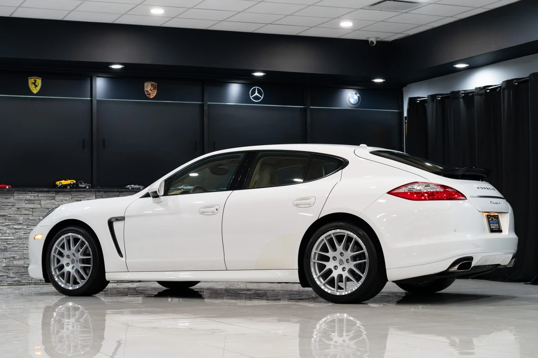 2011 Porsche 970 Panamera - Image 11 of 31