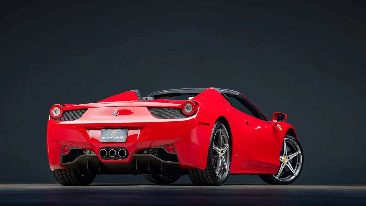 2014 Ferrari 458 Spider - Image 10 of 31