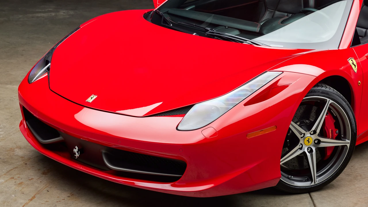 2014 Ferrari 458 Spider - Image 25 of 31