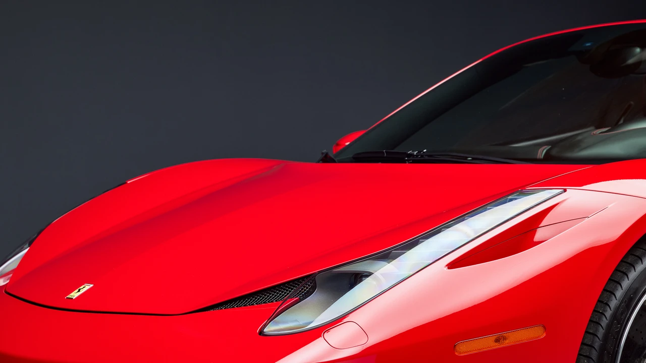 2014 Ferrari 458 Spider - Image 26 of 31