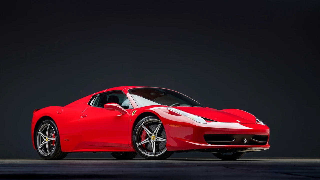 2014 Ferrari 458 Spider - Image 16 of 31