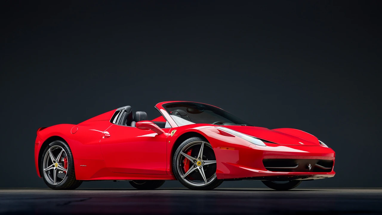 2014 Ferrari 458 Spider - Image 13 of 31