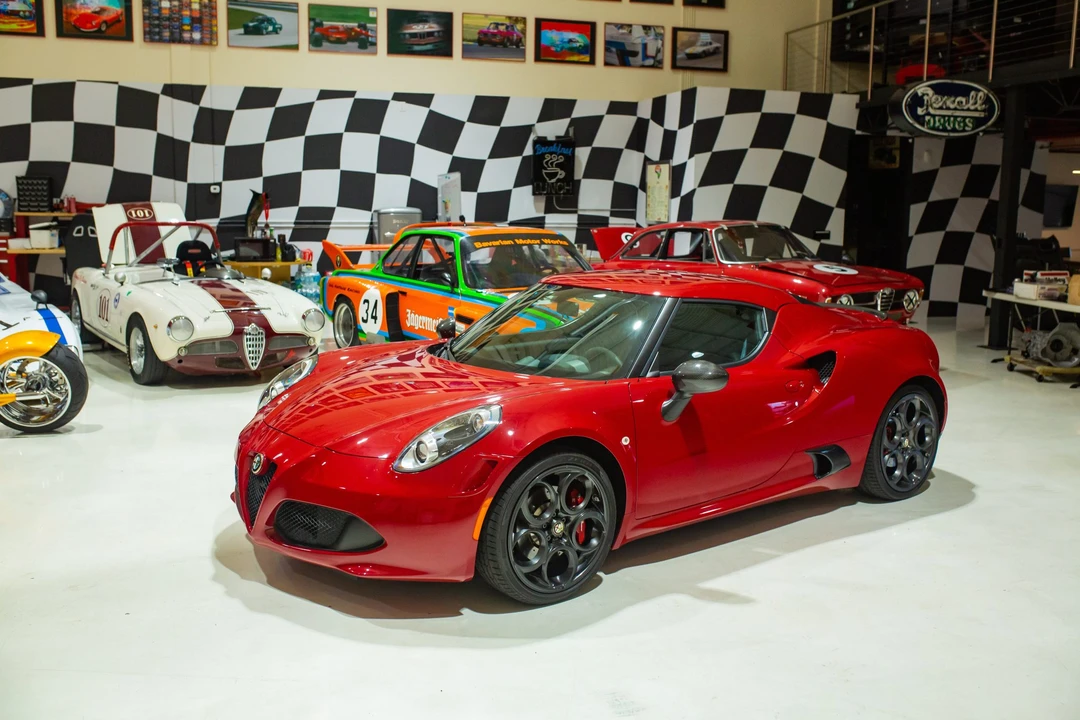 2015 Alfa Romeo 4C Coupe - Image 3 of 31
