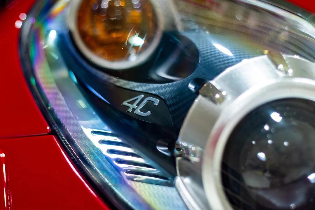 2015 Alfa Romeo 4C Coupe - Image 29 of 31