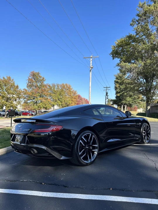 2015 Aston Martin Vanquish 2nd Gen - Image 11 of 31
