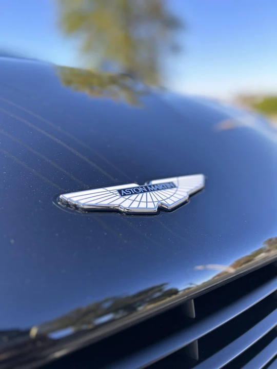 2015 Aston Martin Vanquish 2nd Gen - Image 20 of 31