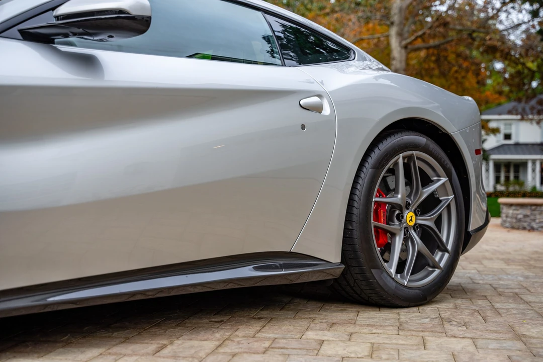 2015 Ferrari F12berlinetta - Image 17 of 31