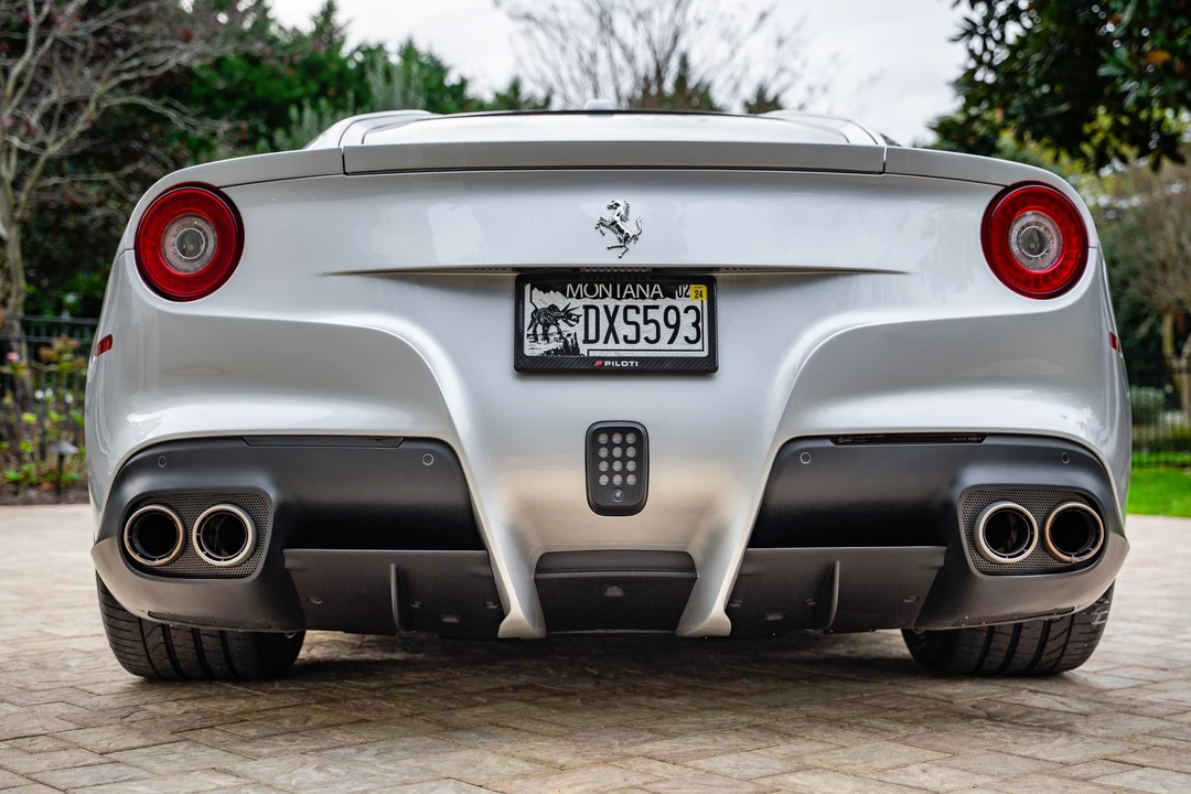 2015 Ferrari F12berlinetta - Image 19 of 31