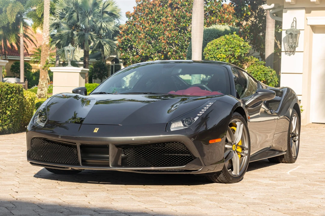 2016 Ferrari 488 GTB - Image 6 of 31