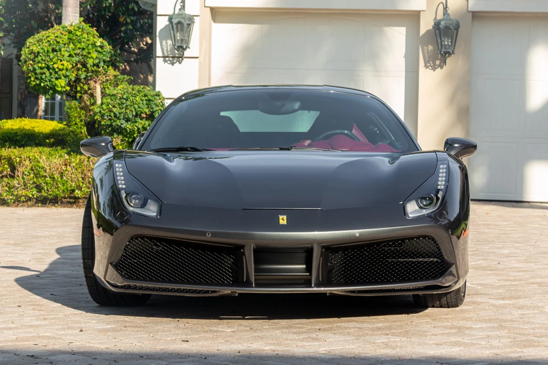 2016 Ferrari 488 GTB - Image 4 of 31