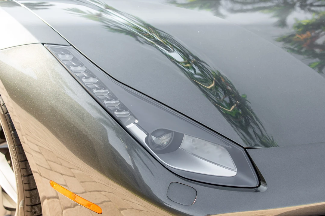 2016 Ferrari 488 GTB - Image 16 of 31