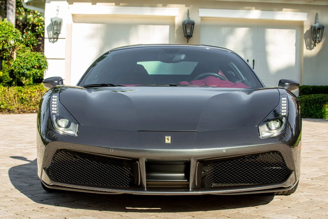 2016 Ferrari 488 GTB - Image 5 of 31