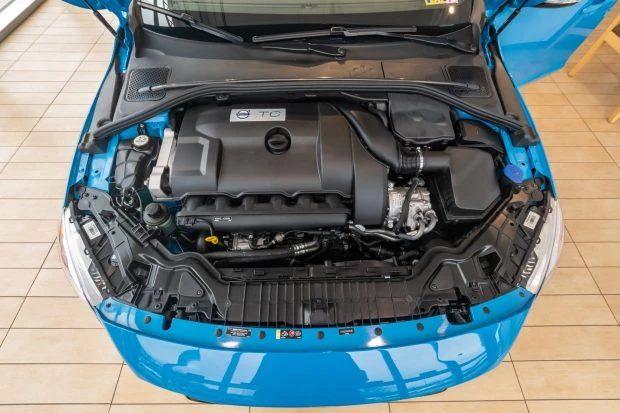 2016 Volvo S60 2nd Gen - Image 6 of 8