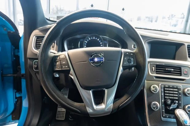 2016 Volvo S60 2nd Gen - Image 5 of 8
