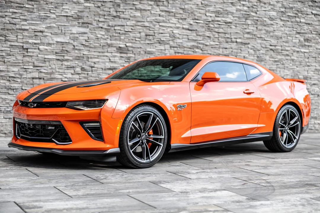 2018 Chevrolet Camaro SS 6th Gen - Image 6 of 31