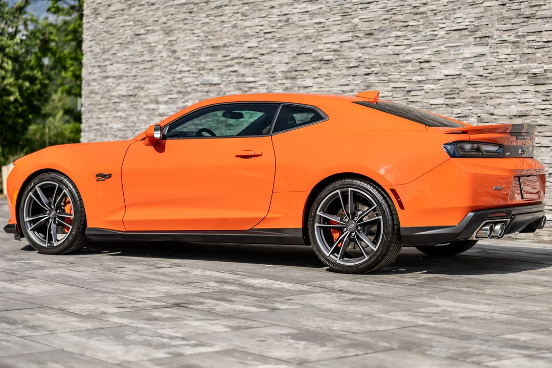 2018 Chevrolet Camaro SS 6th Gen - Image 21 of 31